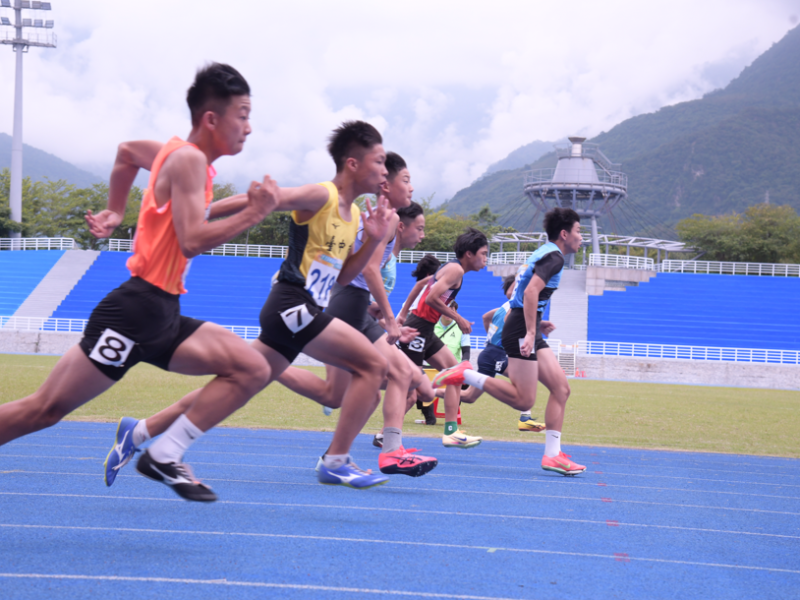 「全國小學田徑錦標賽」今盛大開幕 ! 徐榛蔚熱情迎接全國田徑小將